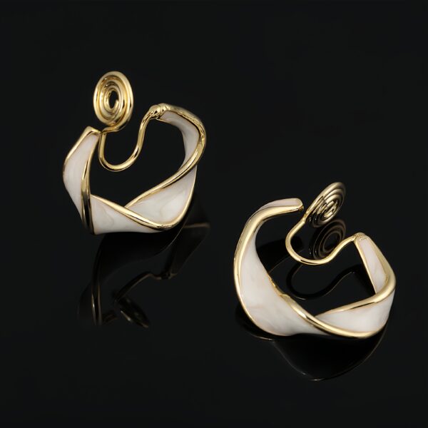 Abstract Elegance Enamel Wave Ear Clips